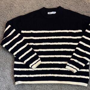 Zara Women’s Cream and Black Striped Crewneck Sweater